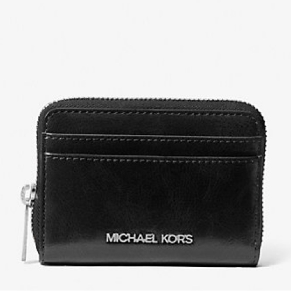 MICHAEL KORS Jet Set Medium Distressed Zip Around Card Case
Black 
NWT